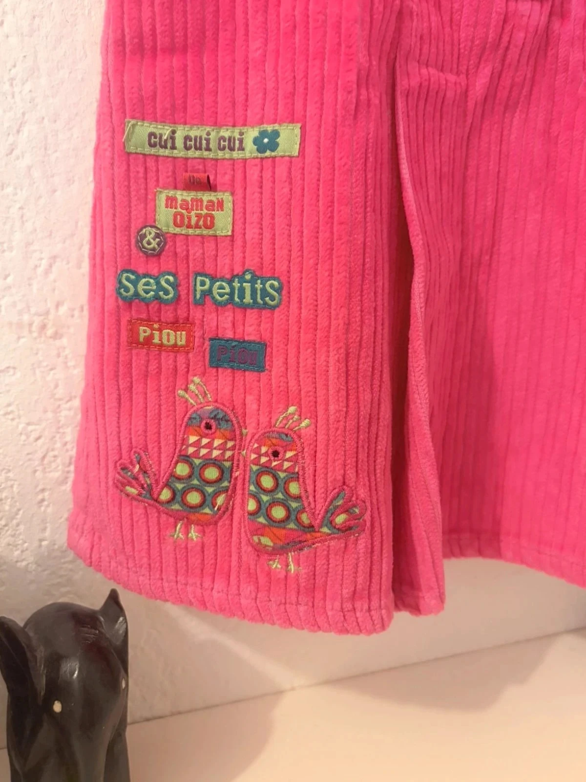 Vestido trapecio de terciopelo costilla fucsia y bordados de pájaros - DPAM - 6 meses – photo 3